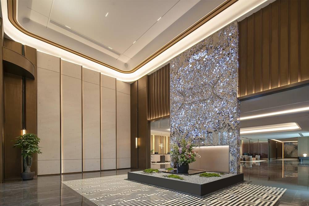 Hilton Garden Inn Urumqi Railway Station 2