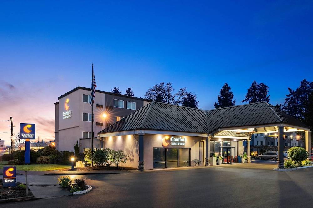 Comfort Inn & Suites Beaverton - Portland West 1