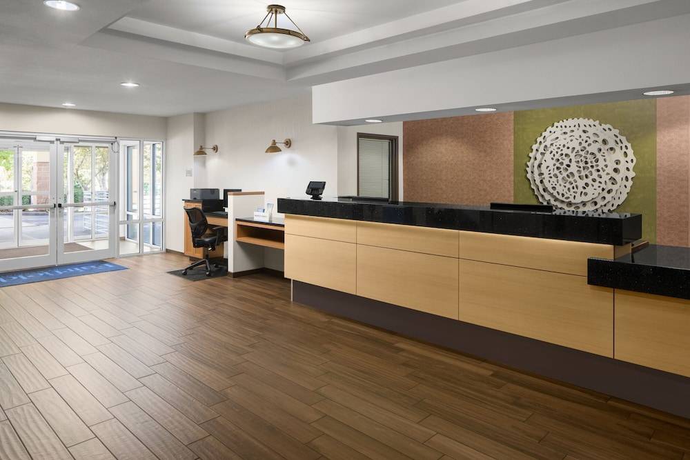 Fairfield Inn & Suites Portland West Beaverton 2