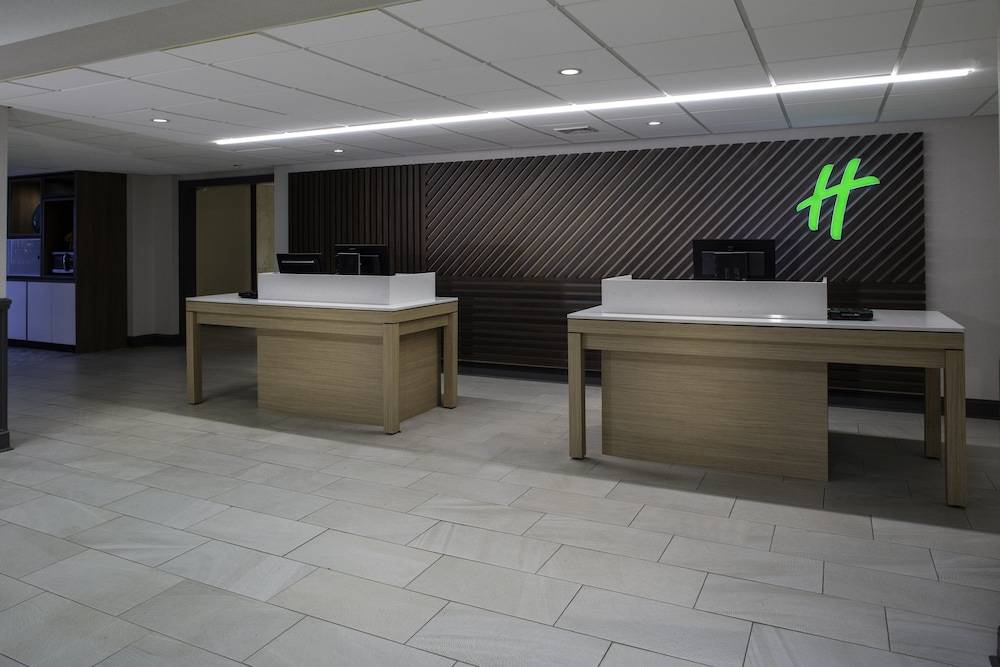 Holiday Inn & Suites MARLBOROUGH by IHG 1