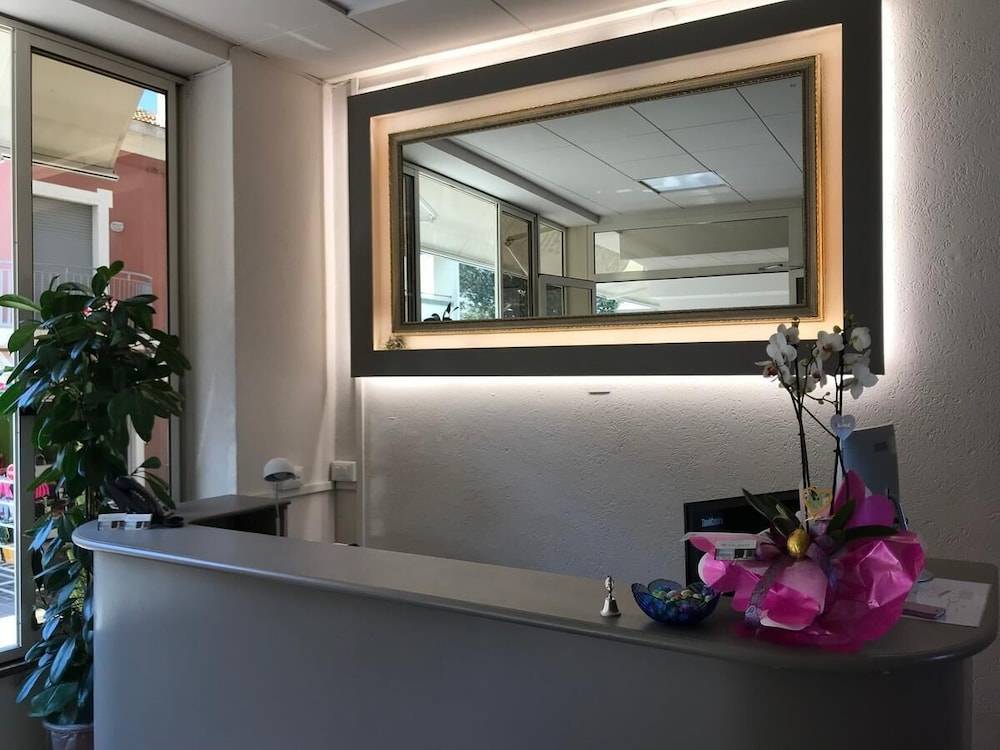 Hotel Excelsior 2