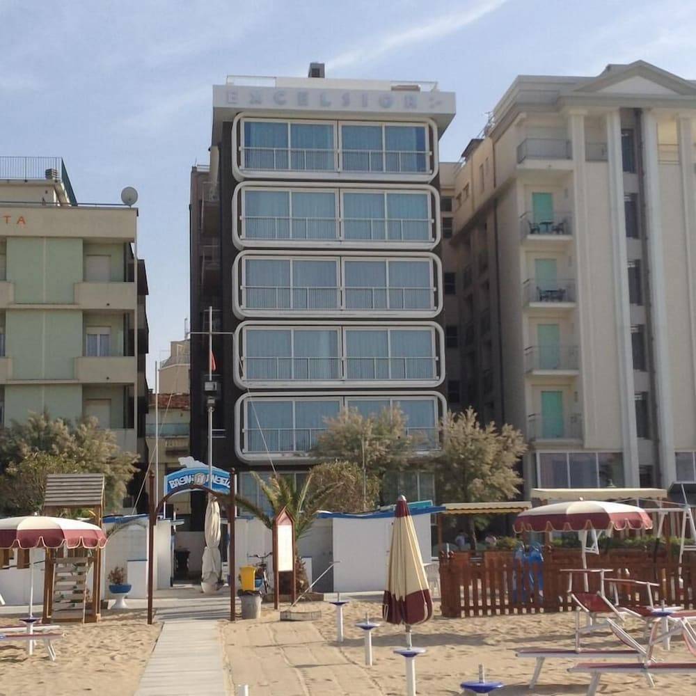 Hotel Excelsior 1