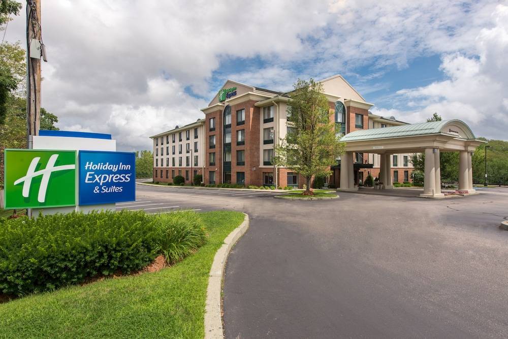 Holiday Inn Express & Suites AUBURN by IHG 1