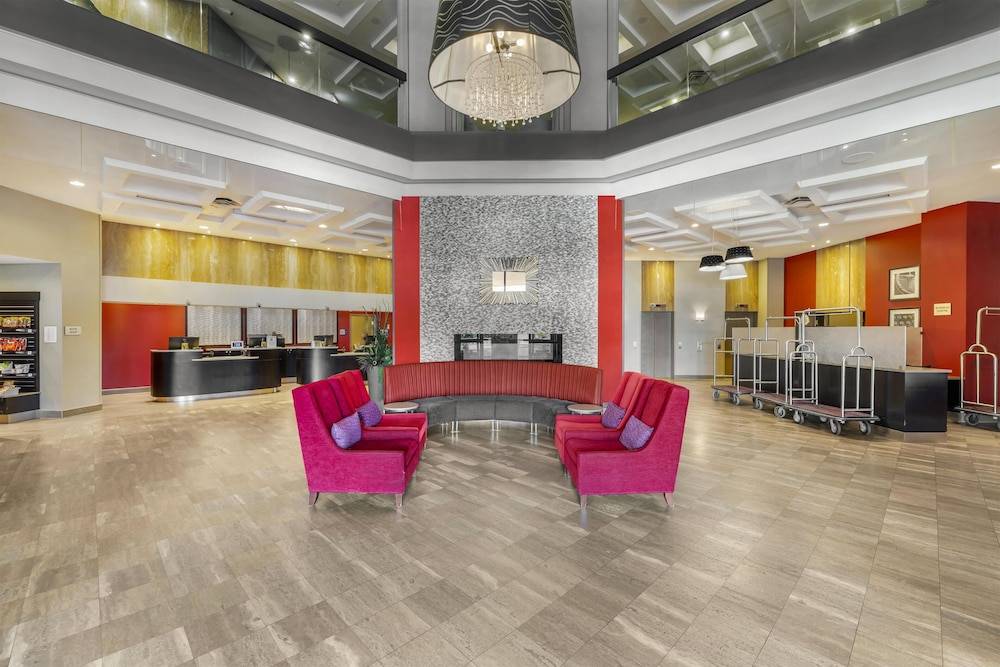 Best Western Plus Waterfront Hotel 2