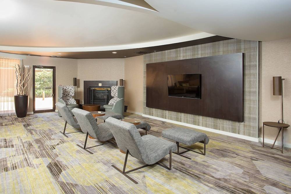 Courtyard by Marriott Boston Westborough 1