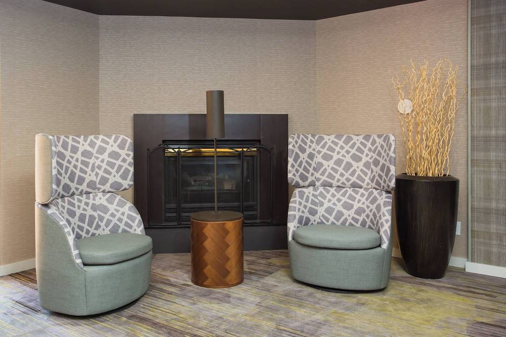 Courtyard by Marriott Boston Westborough 2