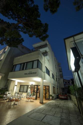 B&B Moresco 1