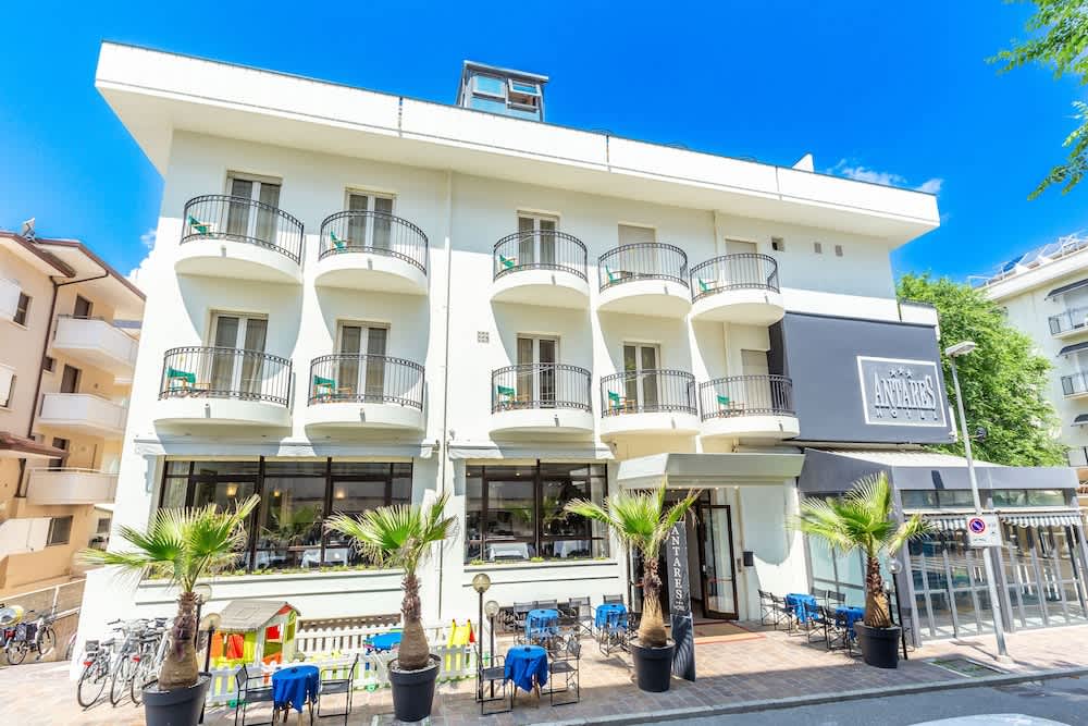 Hotel Antares 1