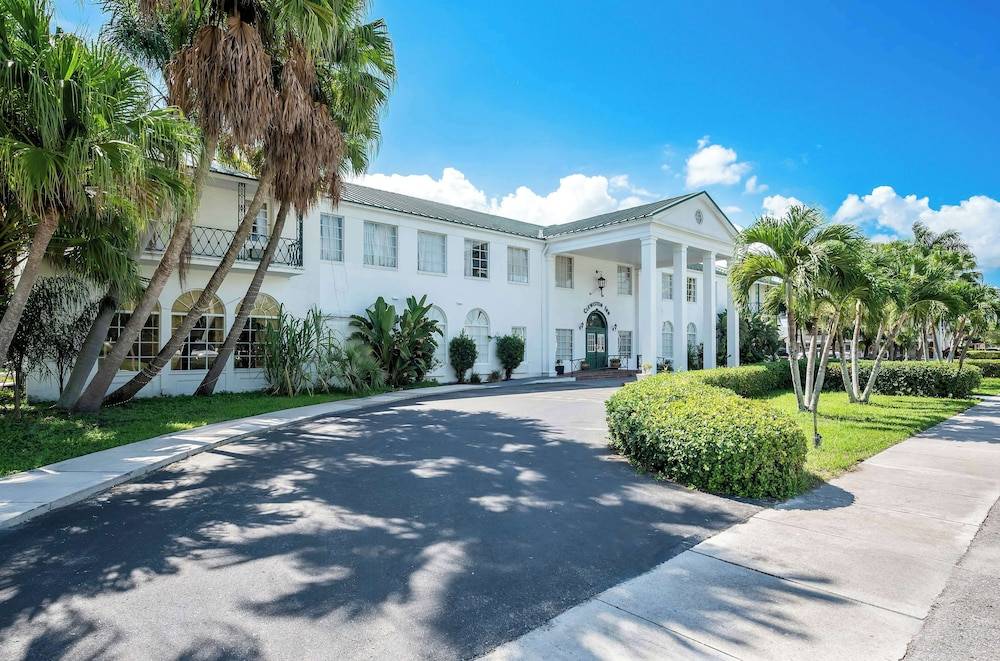 Americas Best Value Inn Historic Clewiston Inn 1