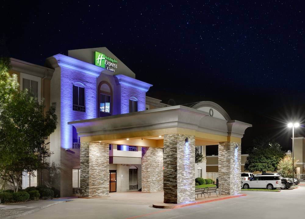Holiday Inn Express & Suites DALLAS - DUNCANVILLE by IHG 1