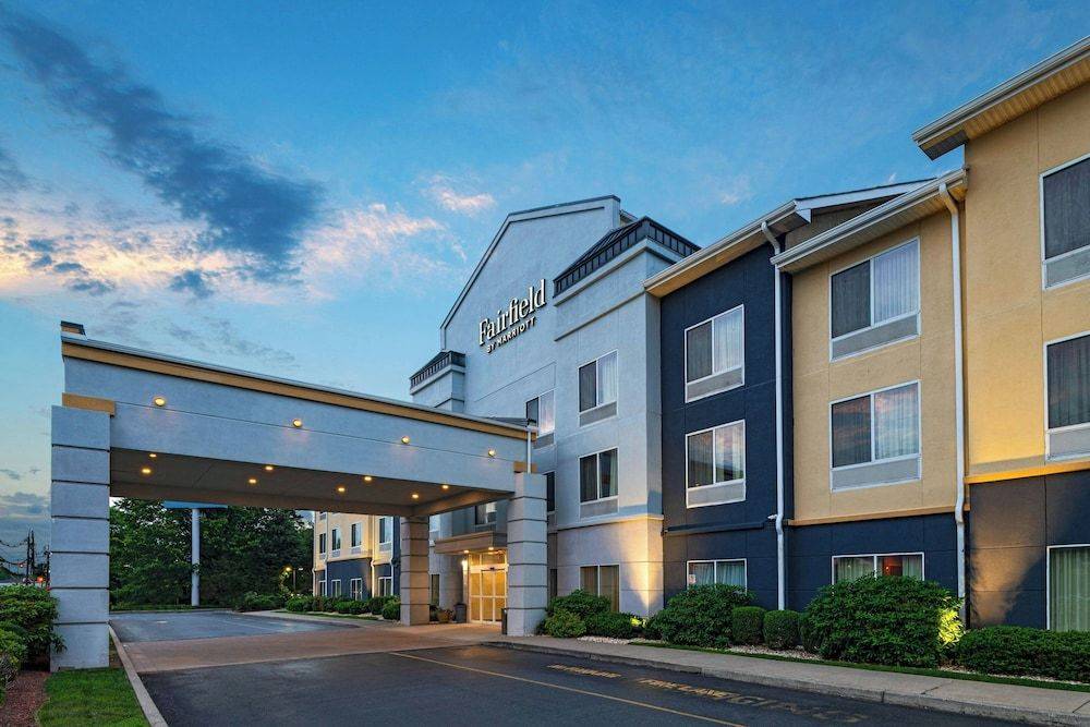 Fairfield Inn & Suites by Marriott Edison - South Plainfield 1