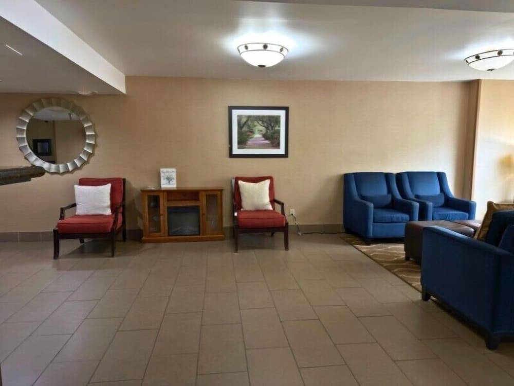Comfort Inn Falls Church - Tysons Corner 2