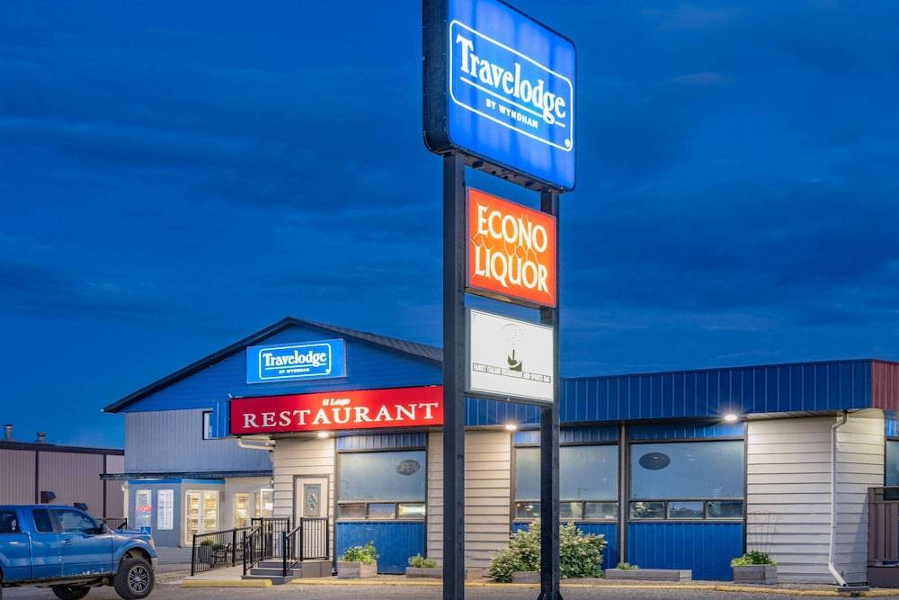 Travelodge by Wyndham Fort St John 1