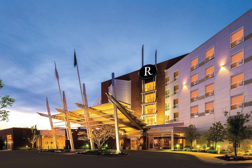 Renaissance Boston Patriot Place Hotel 1