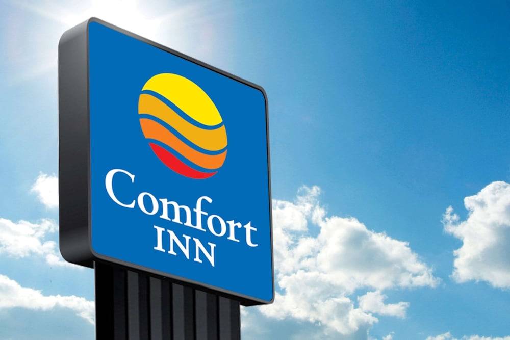Comfort Inn & Suites Fultondale Gardendale I-65 1