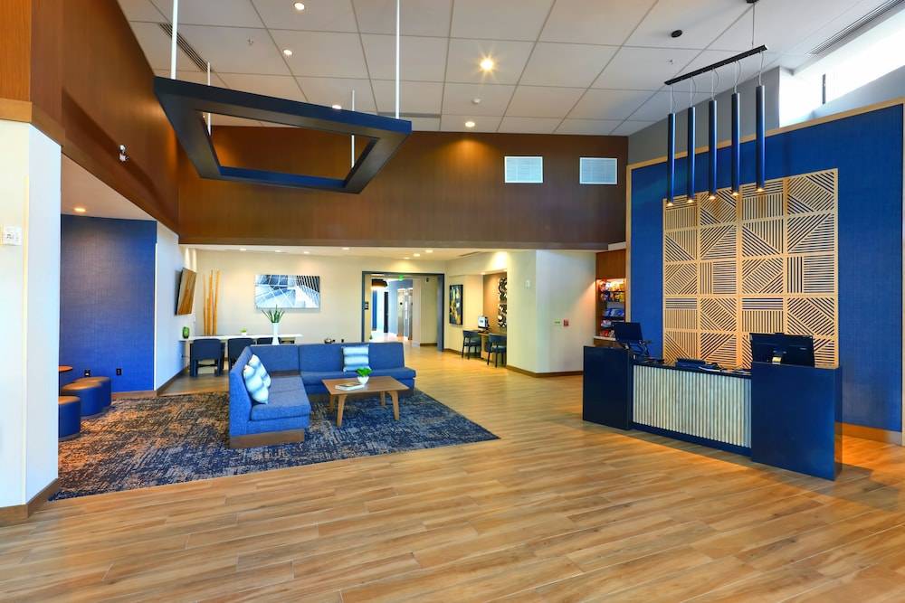 Hyatt Place Phoenix Gilbert 2