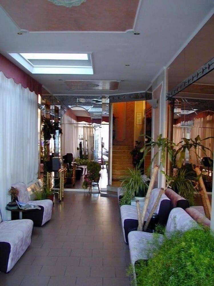 Hotel Residence Maria Grazia 2