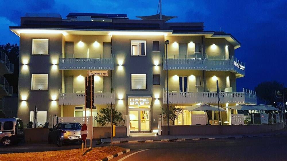 Hotel Baby 1