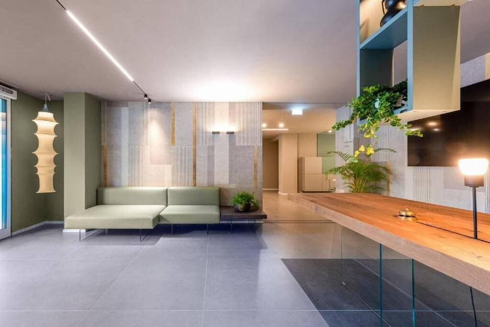 Open Hotel 2