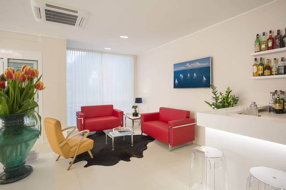 Hotel Calypso- Rimini Marina Centro 2