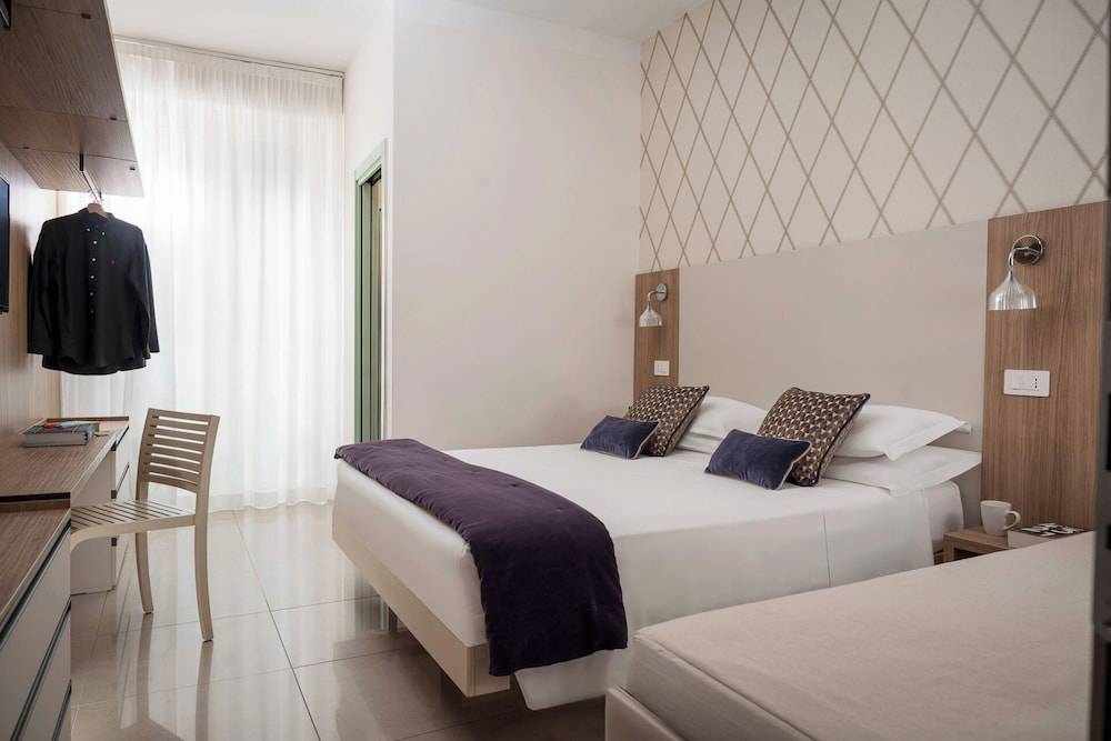 Hotel Calypso- Rimini Marina Centro 1