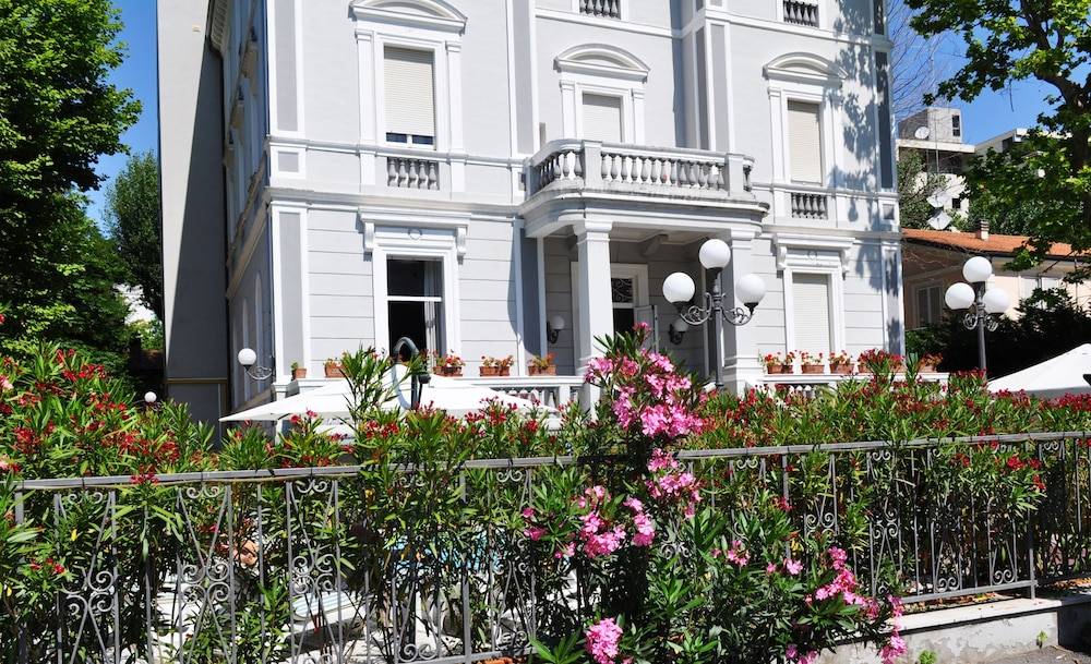 Esedra Hotel 1