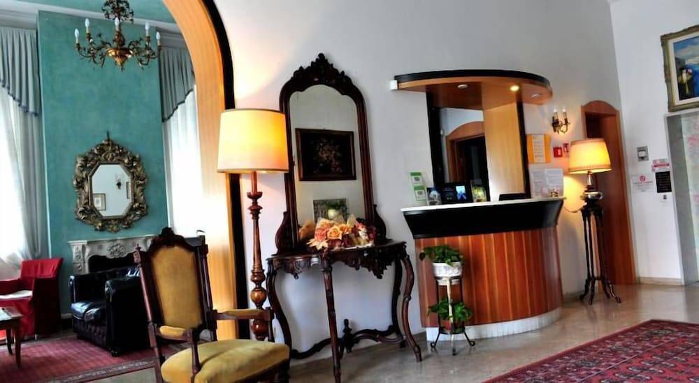 Esedra Hotel 2