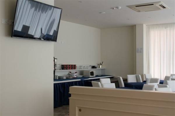 Hotel Marina 2