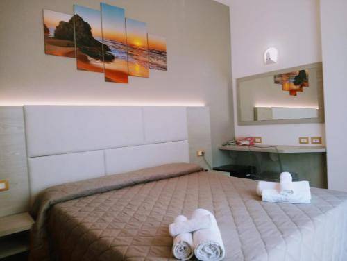 Hotel Monica 1