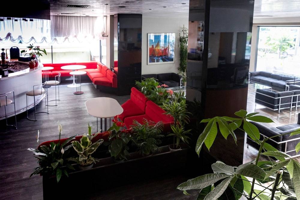 Hotel Derby 2