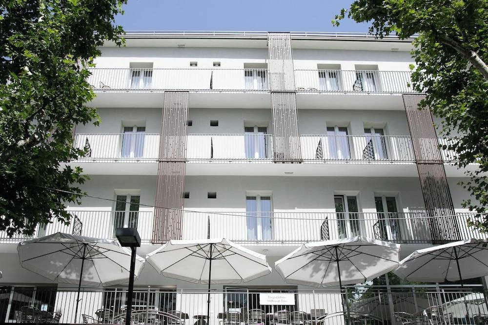 Hotel Hollywood 1
