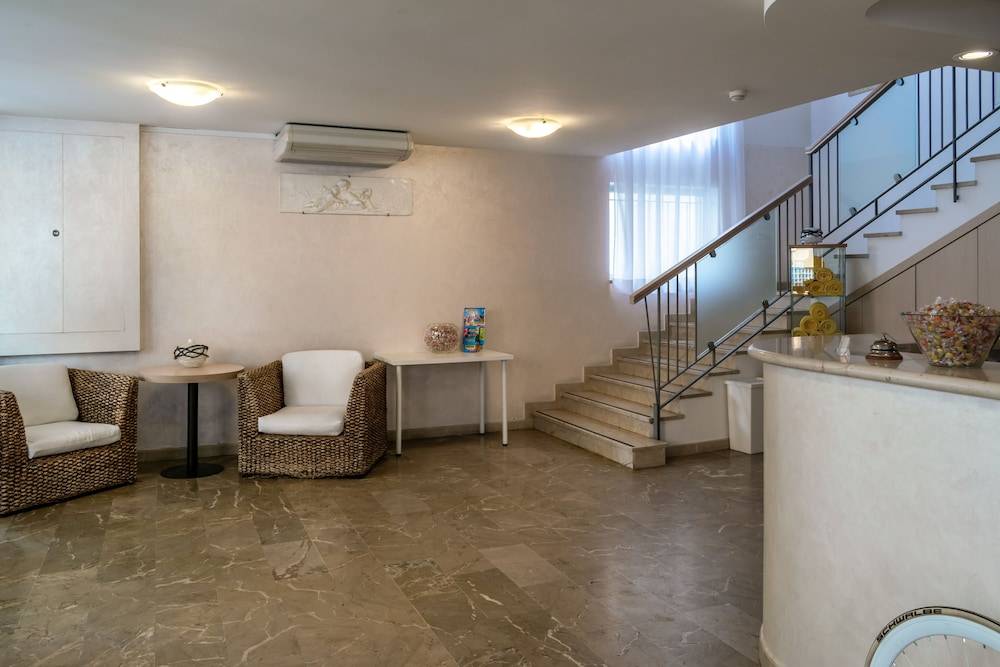Hotel Stresa 2