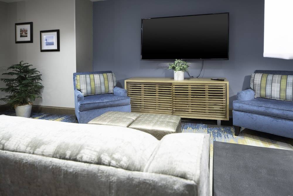 Staybridge Suites SUMMERVILLE - CHARLESTON AREA by IHG 2
