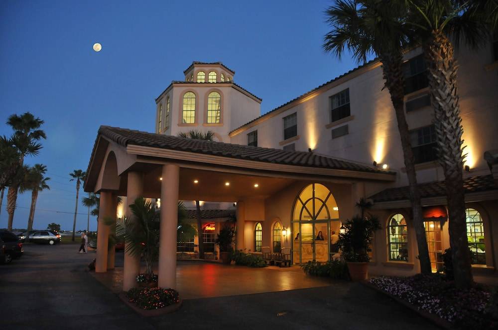 Inn on the Lakes 1