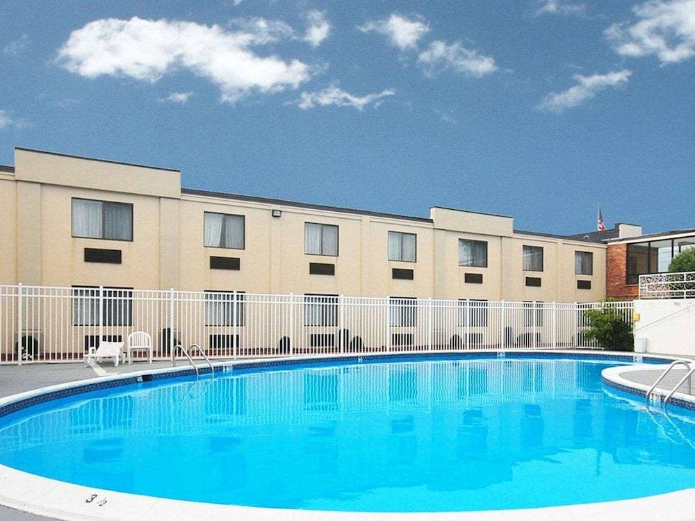 Quality Inn Seekonk-Providence 1