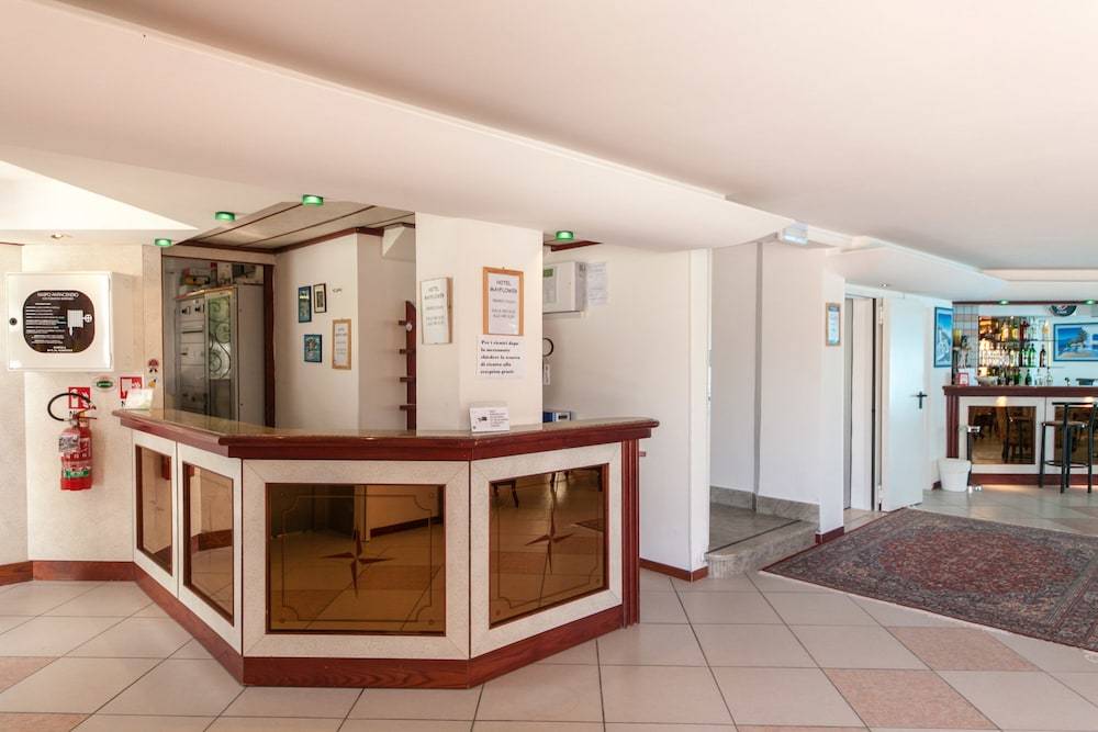 Mayflower Beach Hotel 2