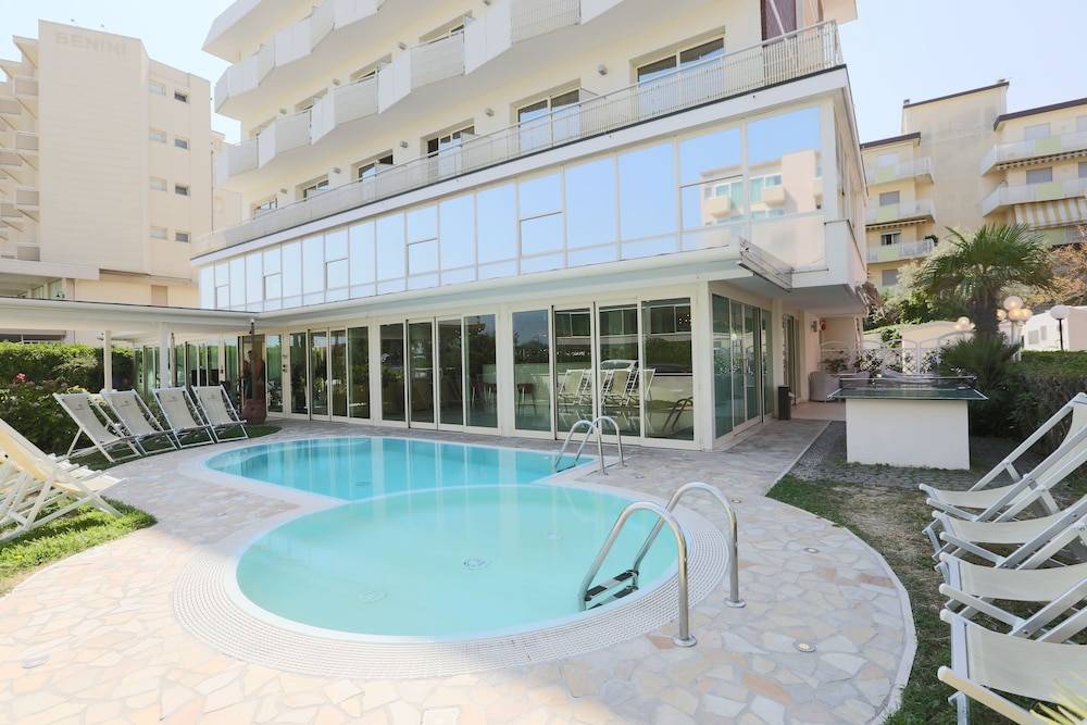 Hotel King - Azzurro Club 1