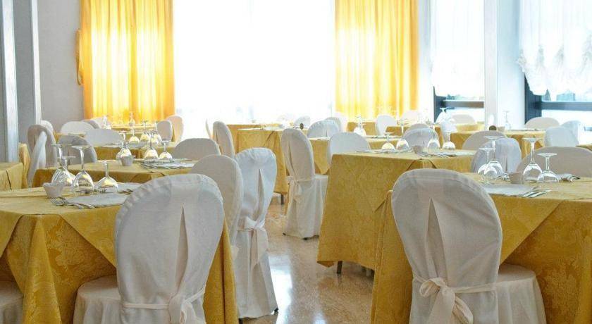 Hotel Nadir 1