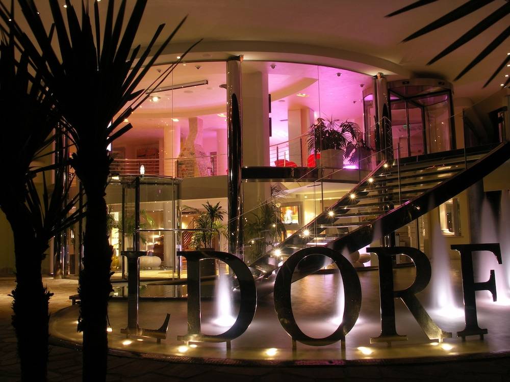 Hotel Waldorf- Premier Resort 2