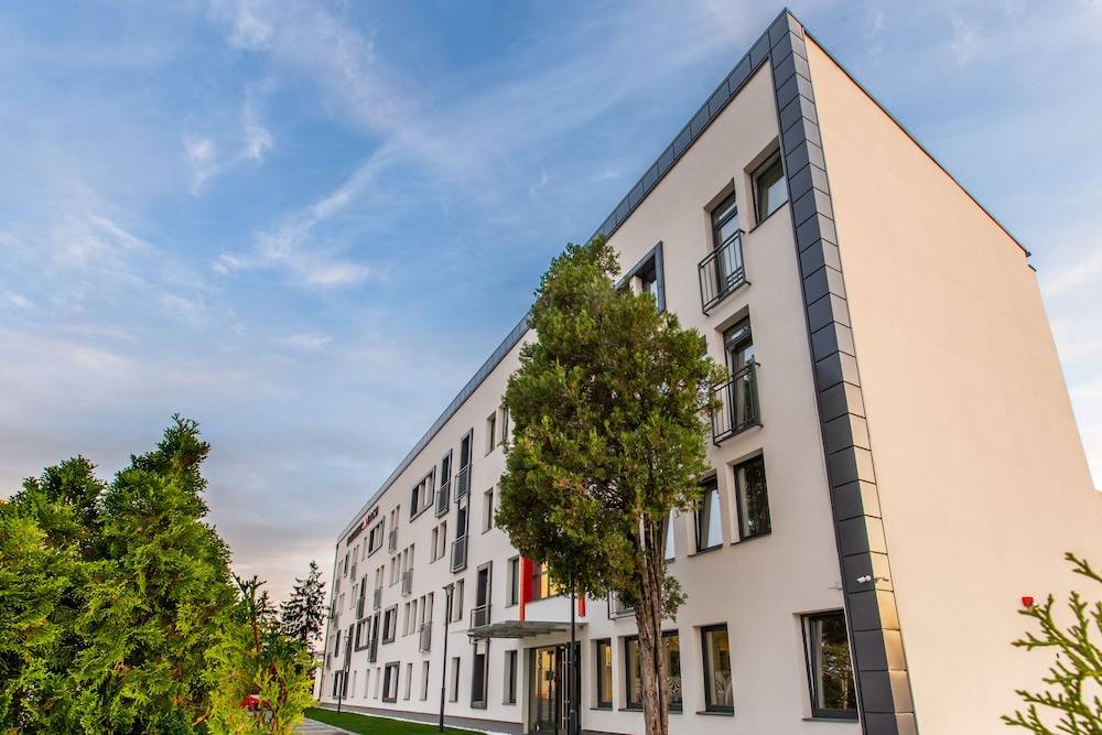 Bach Apartments 1