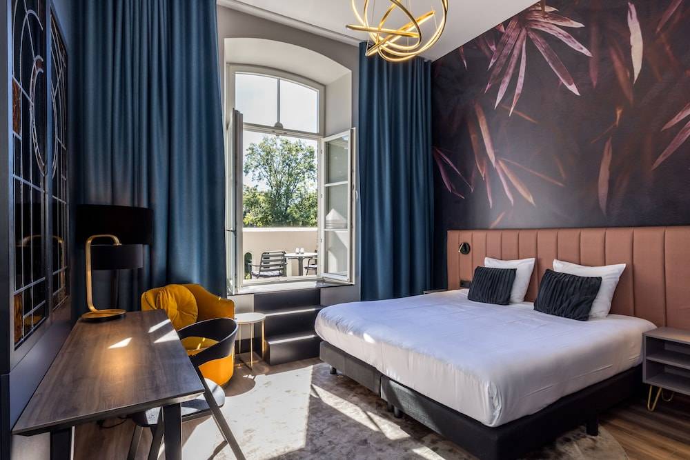 MERICI Hotel Sittard 1