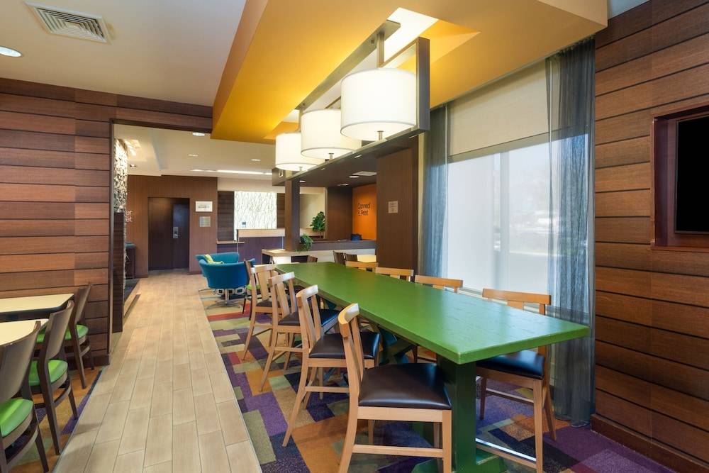 Fairfield Inn and Suites by Marriott Nashville Smyrna 2