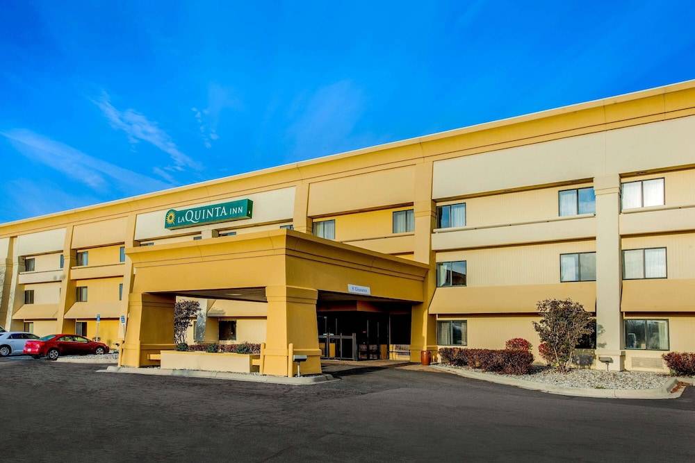 La Quinta Inn by Wyndham Detroit Southgate 1