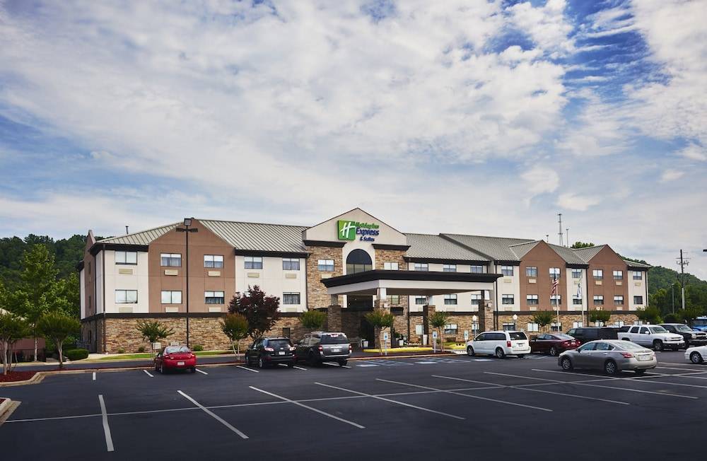 Holiday Inn Express & Suites BIRMINGHAM SOUTH - PELHAM by IHG 1