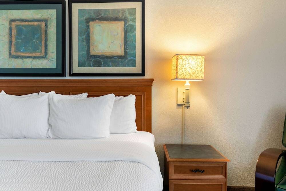 La Quinta by Wyndham Phoenix West Peoria 2