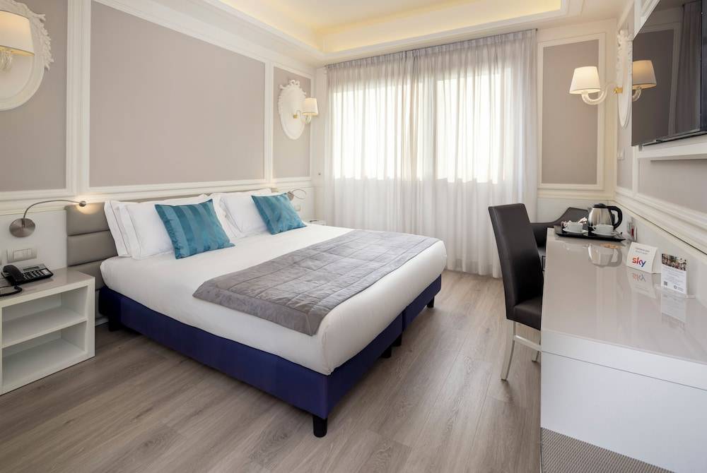 Grande Albergo Roma 1