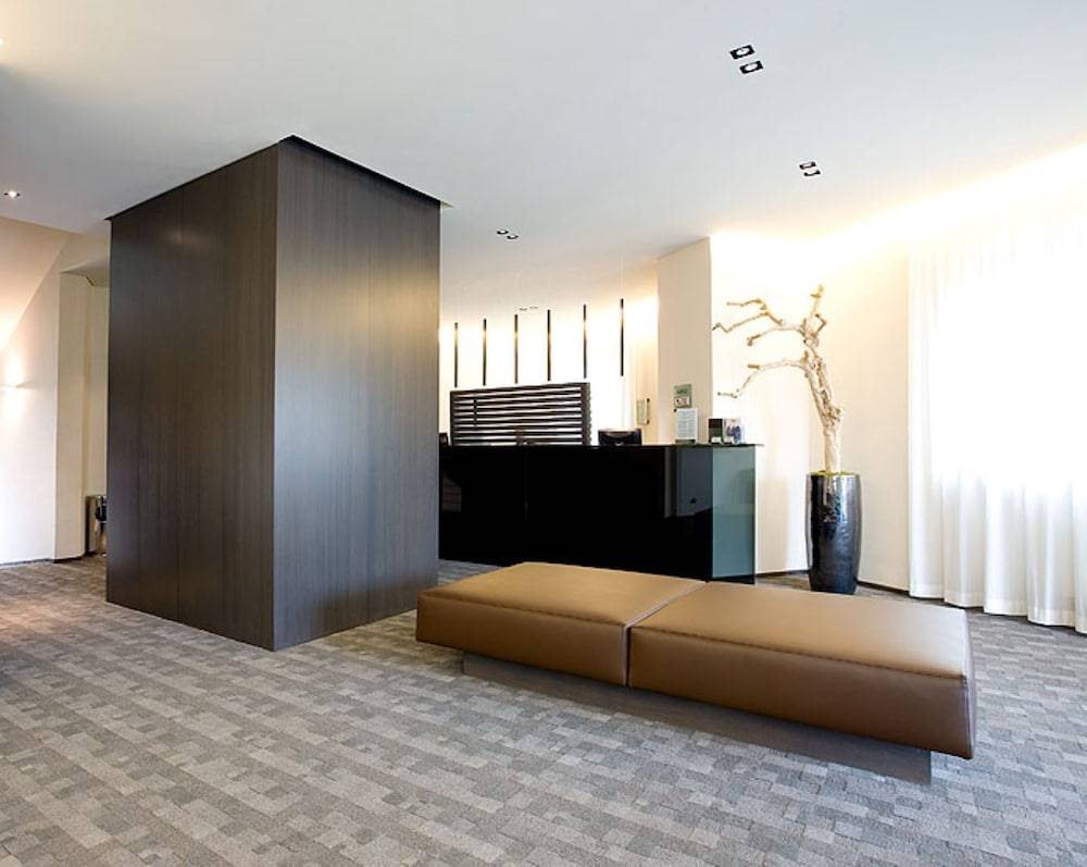 Hotel Ovest 2