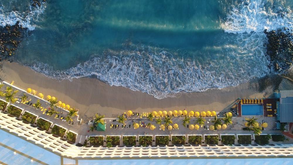 Belair Beach Hotel 1
