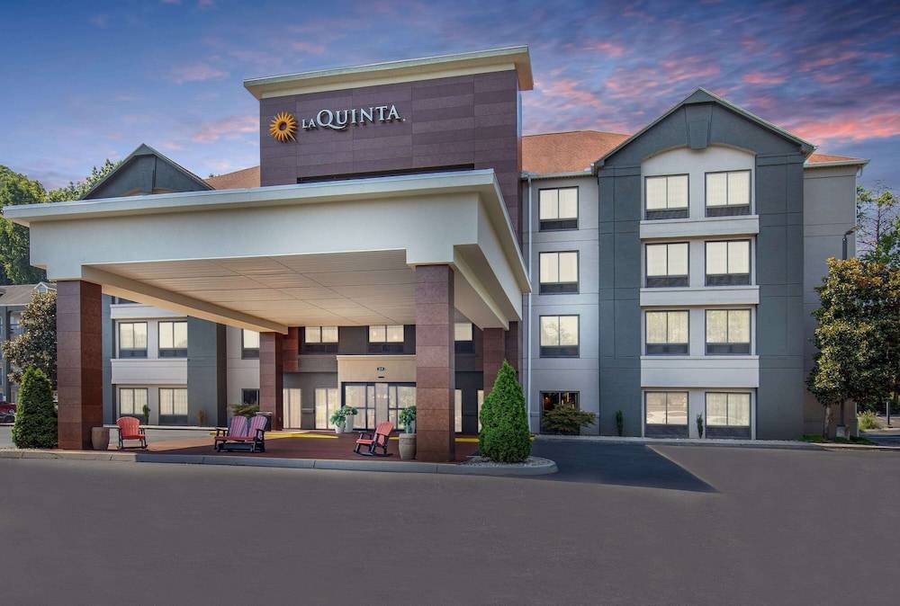 La Quinta Inn by Wyndham Pigeon Forge-Dollywood 1