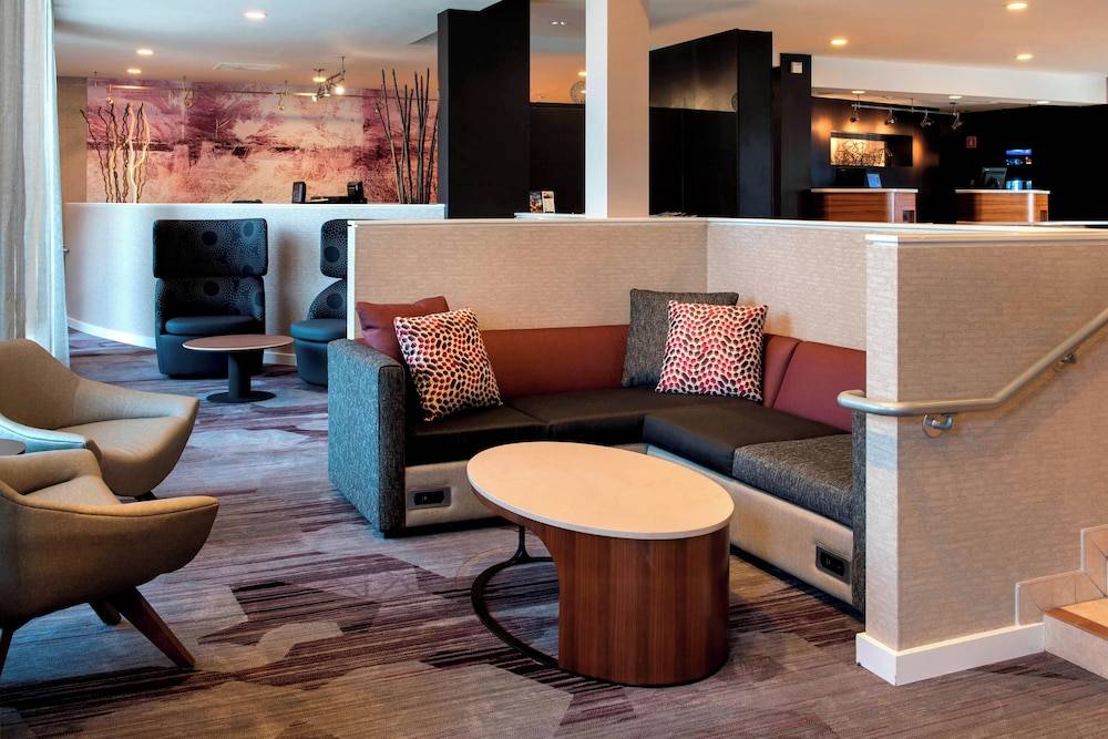 Courtyard by Marriott Poughkeepsie 2